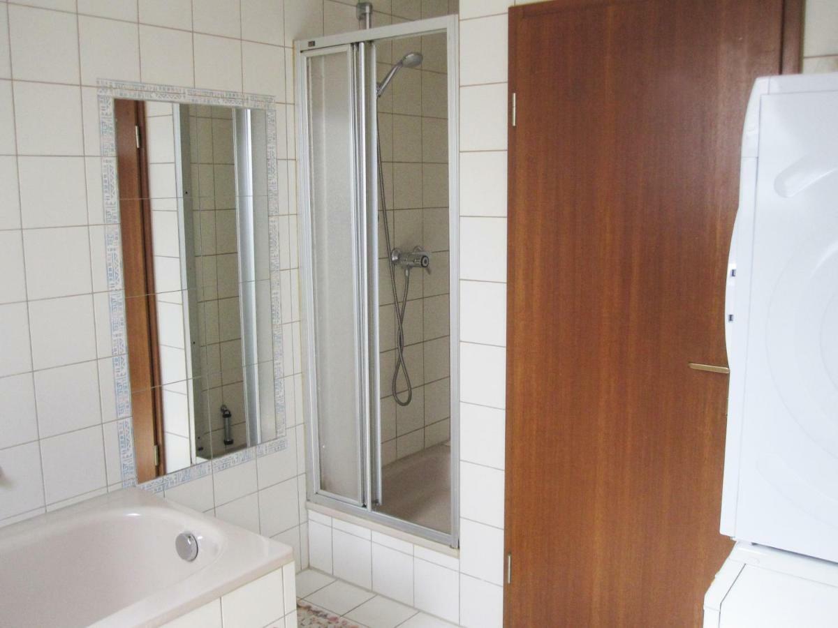 SUNNYHOME Monteurwohnungen und Apartments in Schwandorf Exterior foto